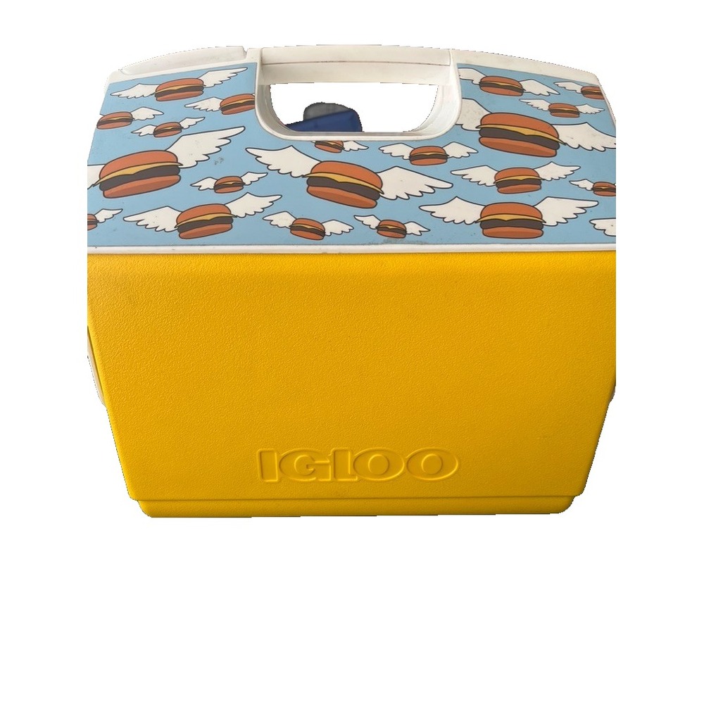 Bobs Burgers Flying Burgers Playmate Elite 16 Quart Cooler Igloo 2019 Rare Retr